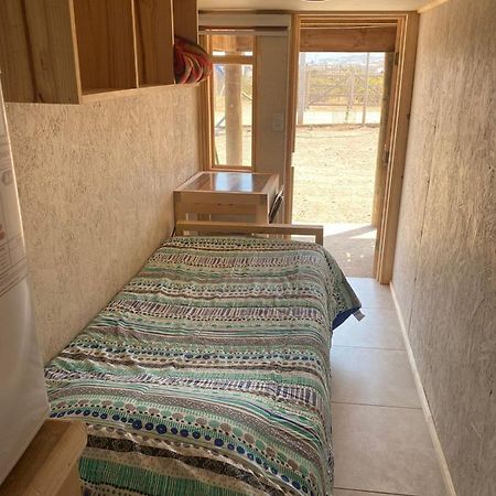 Pichidangui, Los Chincoles Pieza Independiente Con Bano Privado 1 Persona Obs Altura De La Habitacion 1 65 Cm Exterior foto