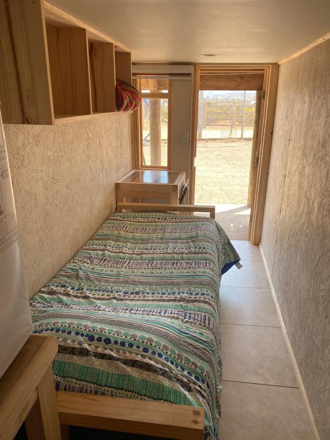 Pichidangui, Los Chincoles Pieza Independiente Con Bano Privado 1 Persona Obs Altura De La Habitacion 1 65 Cm Exterior foto